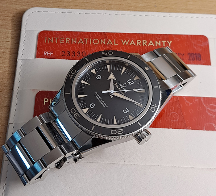 Omega Seamaster Professional Master Co-Axial Wristwatch Ref. 233.30.41.21.01.001